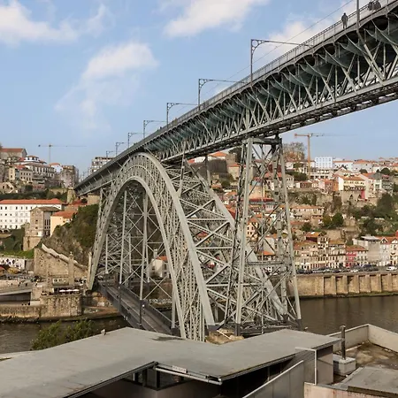 Douro's Bridge View - Swimming Pool Apartment Vila Nova de Gaia